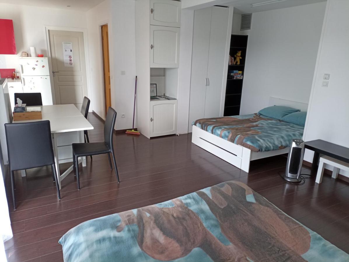 Studio Independant 40M² Avec Jardin Prive Hauteville-Lompnes Zewnętrze zdjęcie